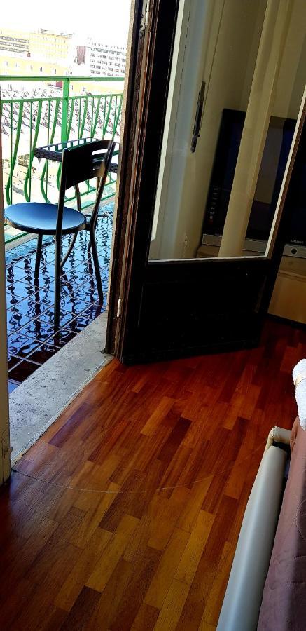 Bed & Breakfast Blue Crystal *