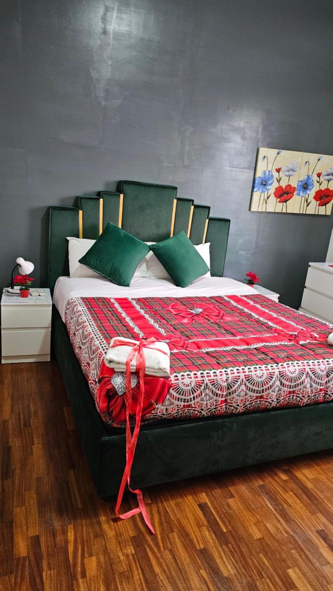 Bed & Breakfast Blue Crystal *